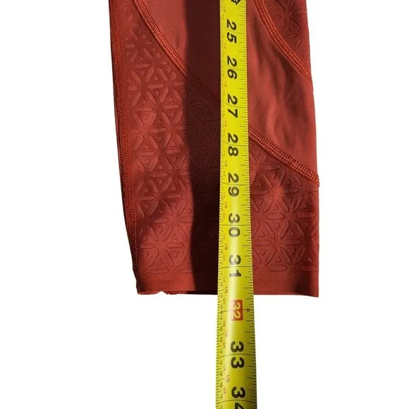 Lululemon Workout Leggings High Rise Cropped Laser Cut‎ Orange Size 6 - Picture 5 of 6